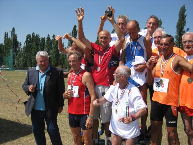 x400m70_podio3.jpg